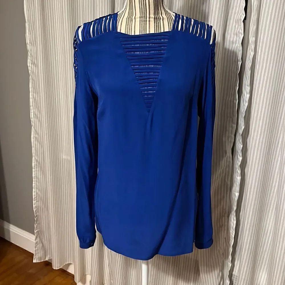 Bailey 44 Blue Blouse. Medium